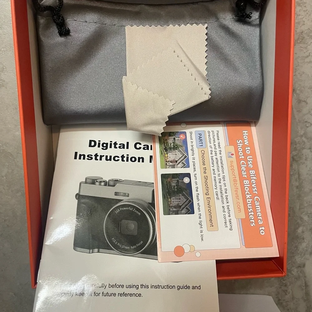 4K Ultra HD Digital Camera - Black and Silver